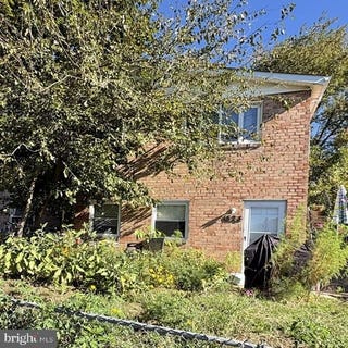 /international/us/523-foster-street-philadelphia-pa-110110086632/
