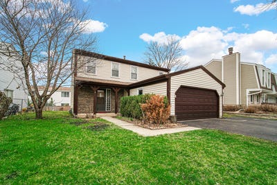 /international/us/593-iroquois-trail-carol-stream-il-110106978890/