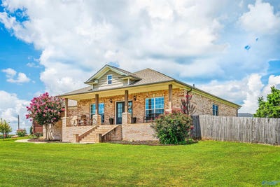 /international/us/21236-barley-terrace-drive-elkmont-al-110101097043/
