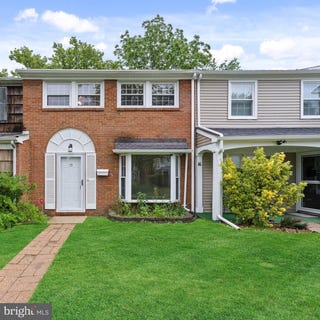 /international/us/15-raleigh-place-willingboro-nj-110108279018/