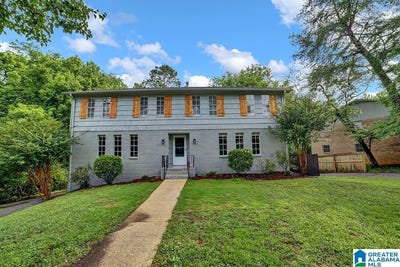 /international/us/1051-ivy-creek-trail-hoover-al-110106231500/