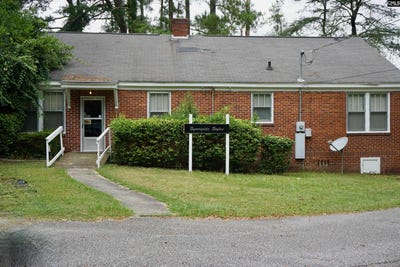 /international/us/4512-n-main-street-columbia-sc-110101369343/