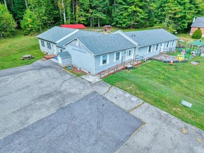 /international/us/9907-floyd-highway-copper-hill-va-110110335246/