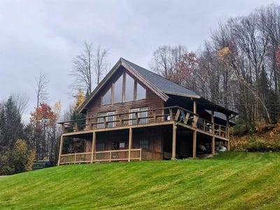 /international/us/1727-vermont-route-14-irasburg-vt-110104011949/