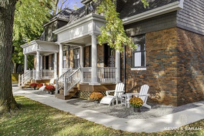 /international/us/103-n-pier-street-st-joseph-mi-110095509949/