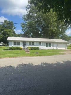 /international/us/401-east-broad-street-central-city-ky-110108706143/
