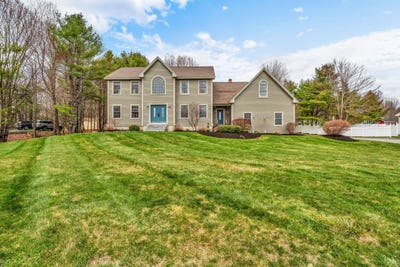 /international/us/45-hermon-heights-hermon-me-110107731531/