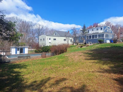 /international/us/25-eighth-street-auburn-me-110107736395/