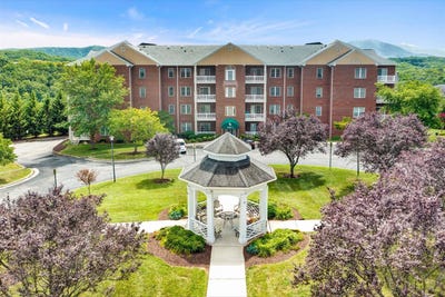/international/us/4438-pheasant-ridge-rd-roanoke-va-110108503609/