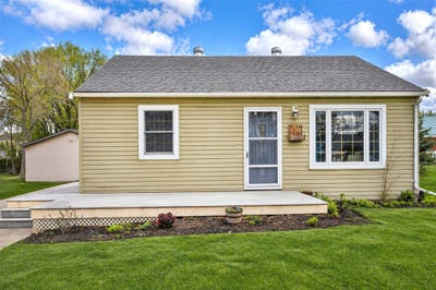 /international/us/454-e-main-street-mondovi-wi-110107857275/