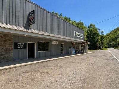 /international/us/2683-route-65-matewan-wv-110107605418/