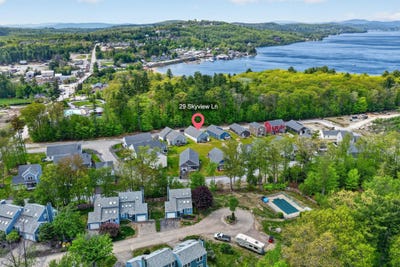 /international/us/29-skyview-lane-laconia-nh-110108491166/