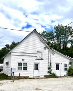 /international/us/22-huckins-road-epsom-nh-110102830866/