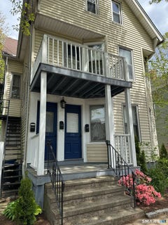 /international/us/215-willow-street-new-haven-ct-110108351078/