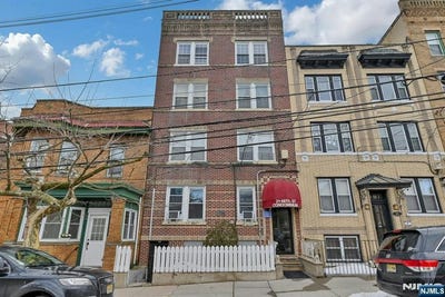 /international/us/21-66th-street-west-new-york-nj-110105975636/