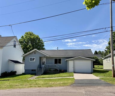 /international/us/61-4th-street-south-range-mi-110108720655/