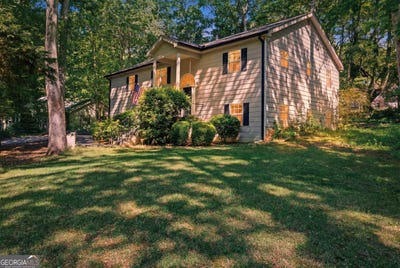 /international/us/325-springwood-drive-clarkesville-ga-110108109496/