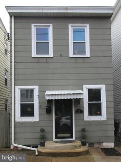 /international/us/216-dorrance-street-bristol-pa-110100185315/?lang=zh-cn