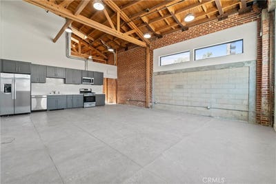 /international/us/1901-s-pacific-avenue-san-pedro-ca-110094648132/
