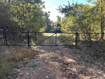 /international/us/sfc-road-forrest-city-ar-110103524517/