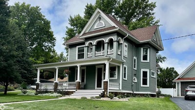 /international/us/407-n-main-street-new-sharon-ia-110101054253/