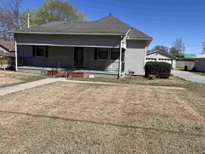 /international/us/624-632-lake-street-ridgely-tn-110106672928/