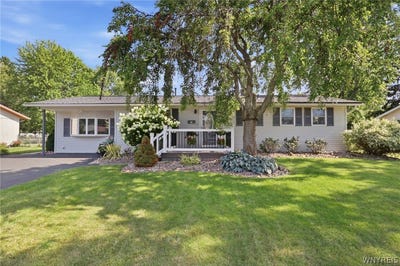 /international/us/545-northfield-drive-youngstown-ny-110109656150/