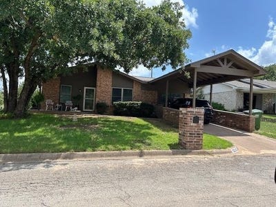 /international/us/5210-laurie-street-mineral-wells-tx-110100355844/