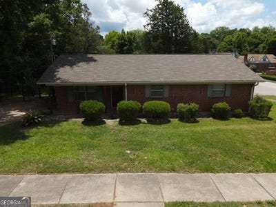 /international/us/500-e-7th-street-west-point-ga-110108268441/