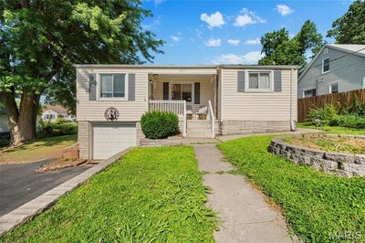 /international/us/240-herbert-street-alton-il-110109057493/