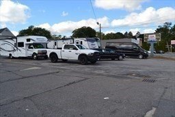 /international/us/639-rogers-st-lowell-ma-110108816889/