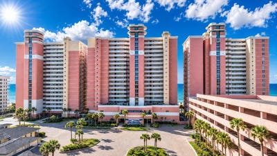 /international/us/2701-s-ocean-blvd-north-myrtle-beach-sc-110110323350/