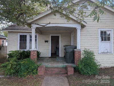 /international/us/207-s-charlotte-avenue-s-rock-hill-sc-110102733617/