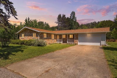 /international/us/3303-feltz-avenue-stevens-point-wi-110108539746/