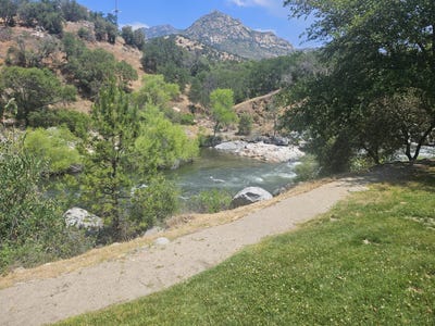 /international/us/45423-sierra-dr-5-drive-three-rivers-ca-110100252528/