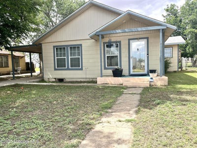 /international/us/2112-n-1st-street-tahoka-tx-110100023941/