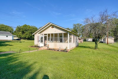 /international/us/15-3rd-street-inman-sc-110110319034/