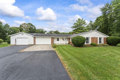 /international/us/4360-brunson-lane-piqua-oh-110101399783/