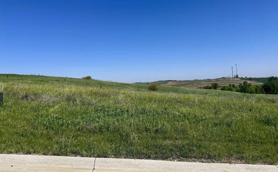 /international/us/titan-road-lot-4-hinton-ia-110099478359/