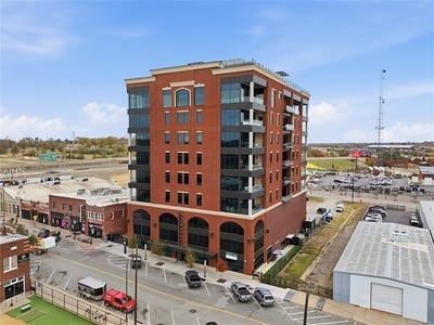/international/us/405-n-main-street-tulsa-ok-110120667653/