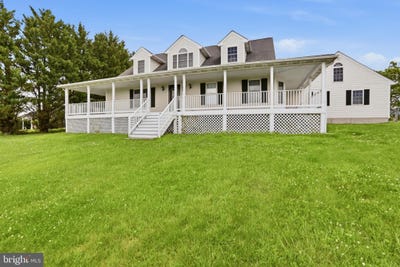 /international/us/33-eldridge-lane-charles-town-wv-110108550658/