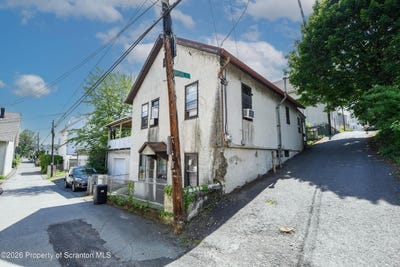 /international/us/618-rear-alder-scranton-pa-110108177118/