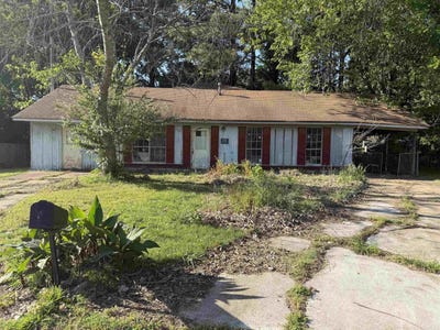 /international/us/2148-laurel-circle-forrest-city-ar-110108164875/