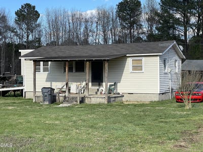 /international/us/914-church-street-morrisville-nc-110106503749/