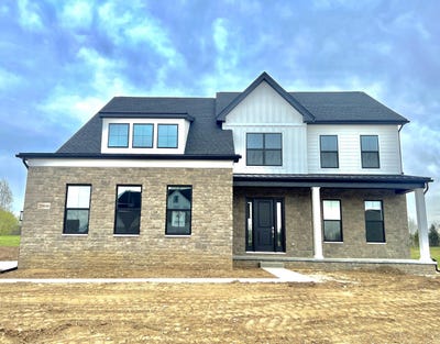 /international/us/20846-farrier-place-northville-mi-110099293241/