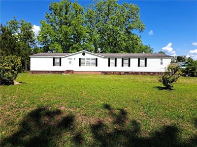 /international/us/1680-county-road-81-tuskegee-al-110099326616/