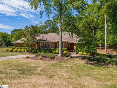 /international/us/216-muirfield-drive-spartanburg-sc-110107635193/