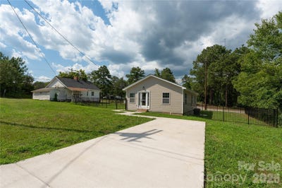 /international/us/724-webber-avenue-chester-sc-110119400832/