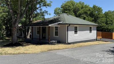 /international/us/500-broad-street-kannapolis-nc-110107892920/
