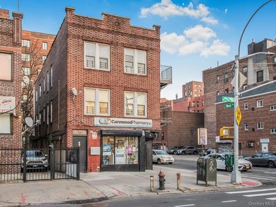 /international/us/1406-white-plains-road-bronx-ny-110105353259/